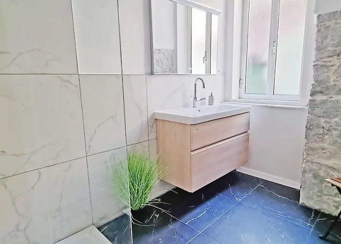 Casa Bianca - 2 Bedroom Design * Trieste